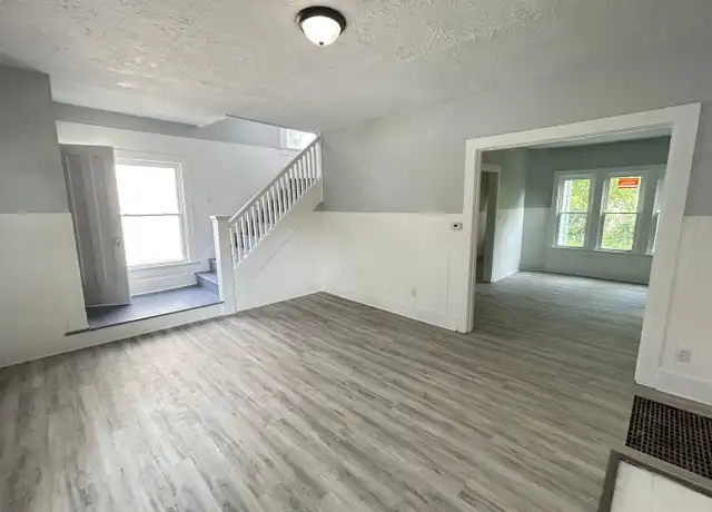 Property at 949 Ferndale Ave #951, Dayton, OH, 45406, 3 beds, 1 bath, [object Object]