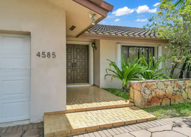 Property at 4585 SW 87th Ave, Miami, FL, 33165, 3 beds, 2 baths, [object Object]