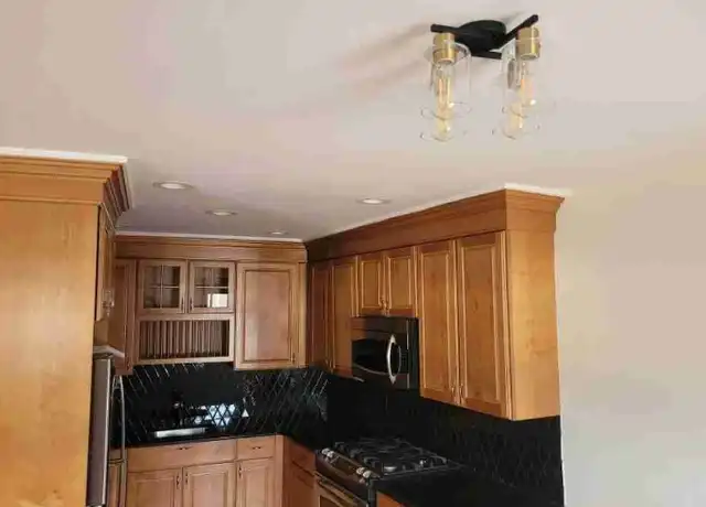 Property at 108 Franklin Ave Unit 1, Nutley, NJ, 07110, 2 beds, 1 bath, [object Object]