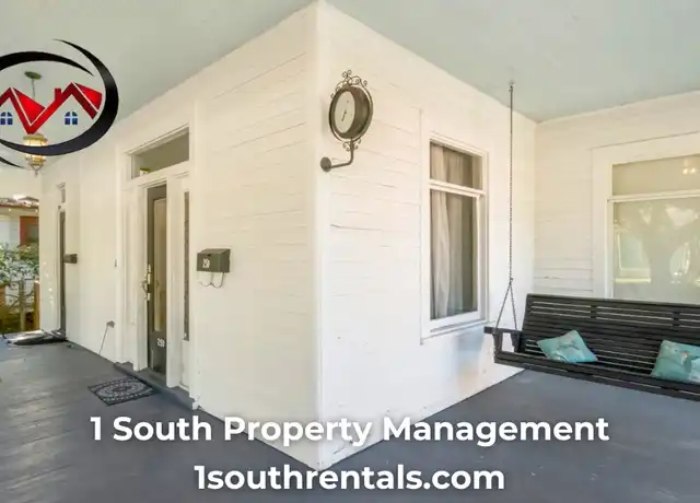 Property at 250 Tuttle Ave Unit B, Mobile, AL, 36604, 1 bed, 1 bath, [object Object]