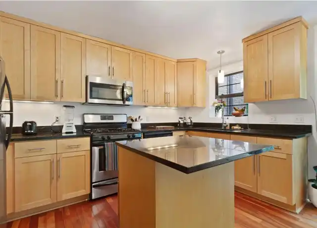 Property at 2201 3rd Ave S Unit 1, Minneapolis, MN, 55404, 1 bed, 1 bath, [object Object]