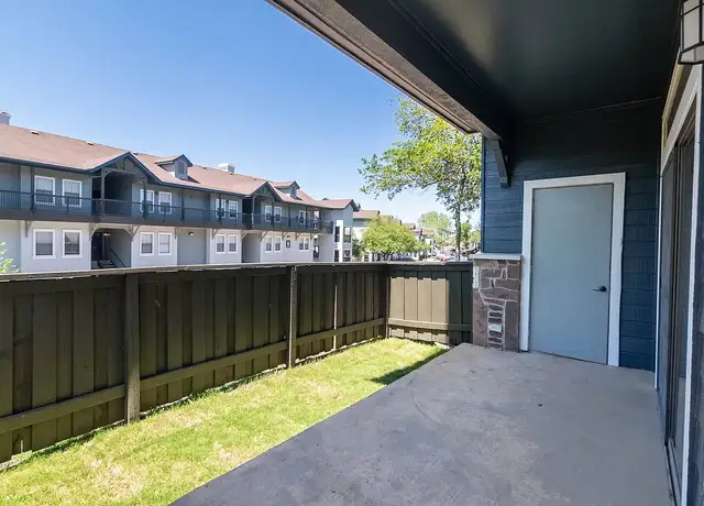 Photo of 770 Interstate 35 N, New Braunfels, TX 78130