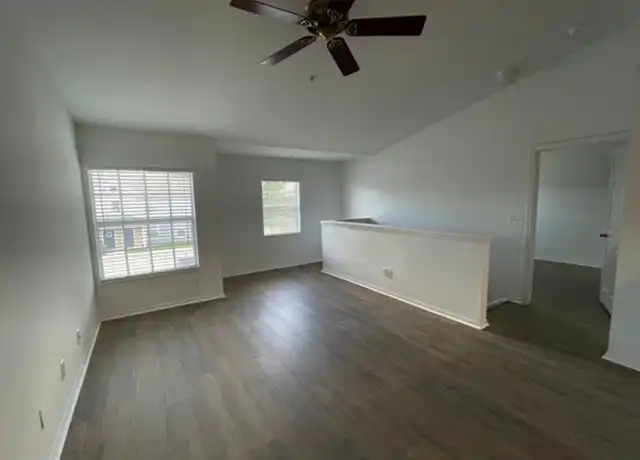 Property at 14890 Pleasant Bay Ln, Naples, FL, 34119, 2 beds, 2 baths, [object Object]