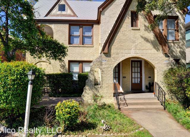 Photo of 3324 S University Dr, Fort Worth, TX 76109
