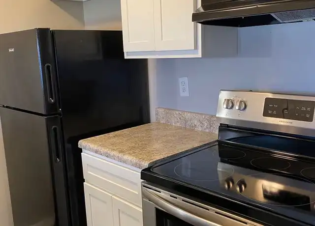 Property at 300 Indianhead Dr Unit 29, Sherwood, AR, 72120, 1 bed, 1 bath, [object Object]