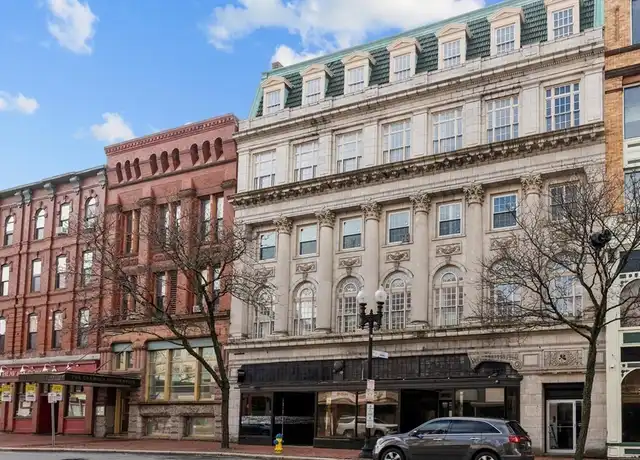Property at 280 Essex St Unit 302, Lawrence, MA, 01840, 3 beds, 2 baths, [object Object]