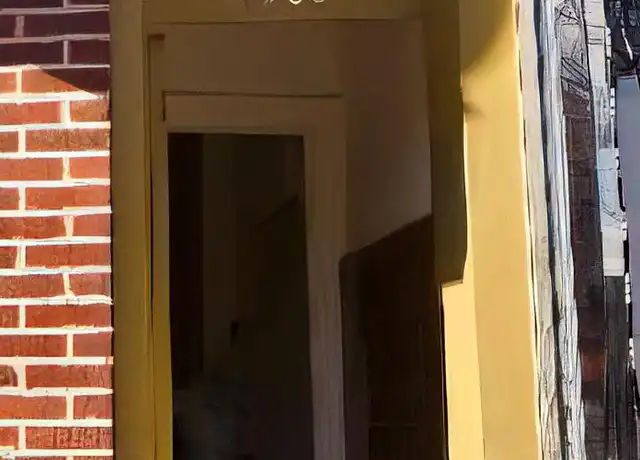 Property at 4906 Fort Hamilton Pkwy Unit 2, Brooklyn, NY, 11219, 3 beds, 1 bath, [object Object]