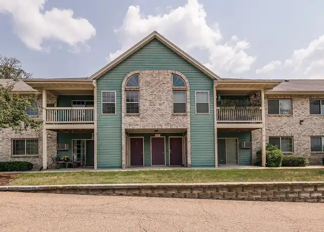 Property at 1915 Deerhaven Ln NE #6, Rochester, MN, 55906, 2 beds, 1 bath, [object Object]