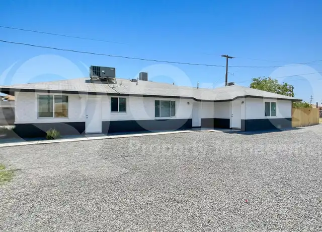 Property at 2109 W Hayward Ave Unit 4, Phoenix, AZ, 85021, 1 bed, 1 bath, [object Object]
