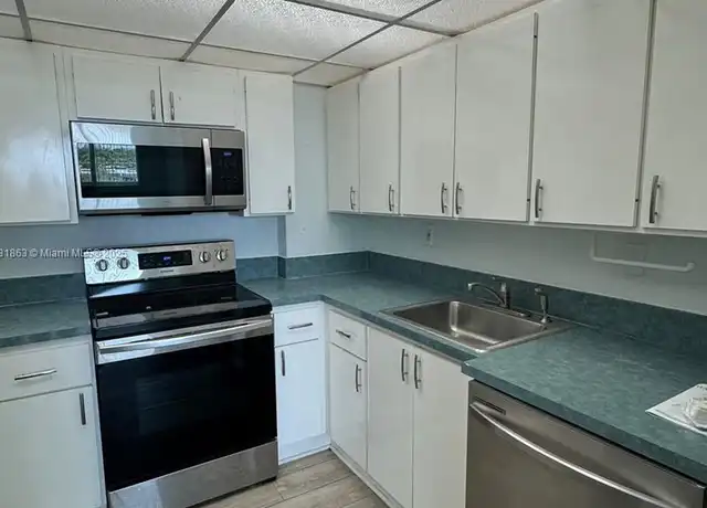 Property at 9125 SW 77th Ave #506, Miami, FL, 33156, 1 bed, 1 bath, [object Object]