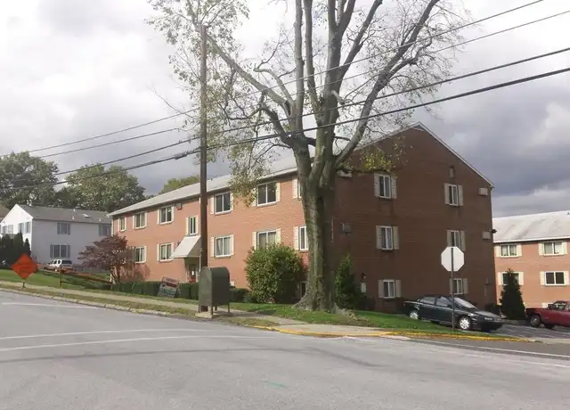 Property at 120 N Penn St Unit B-1, Spring City, PA, 19475, 1 bed, 1 bath, [object Object]