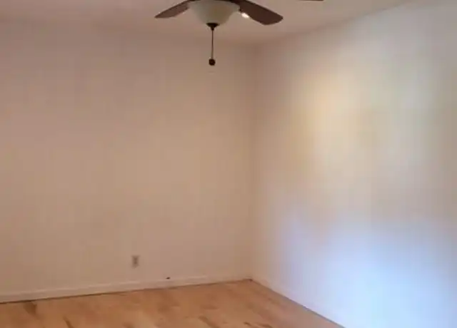 Property at 7 4th St Unit 3E, Stamford, CT, 06905, 2 beds, 1 bath, [object Object]