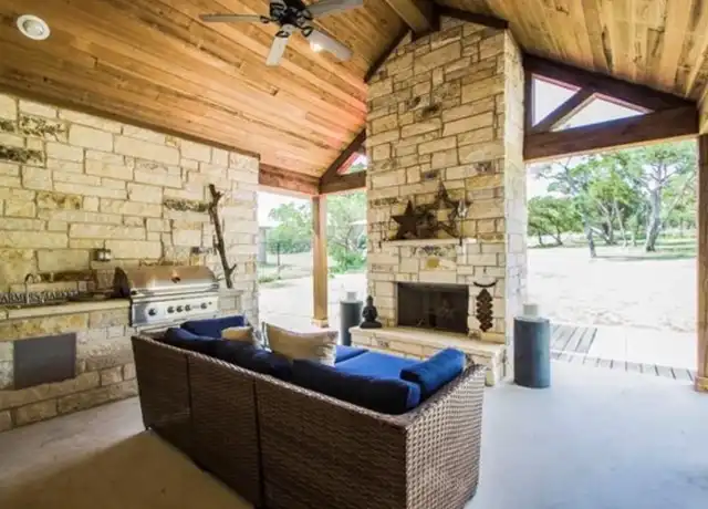 Property at 1231 Hawthorne Loop, Driftwood, TX, 78619, 5 beds, 3 baths, [object Object]