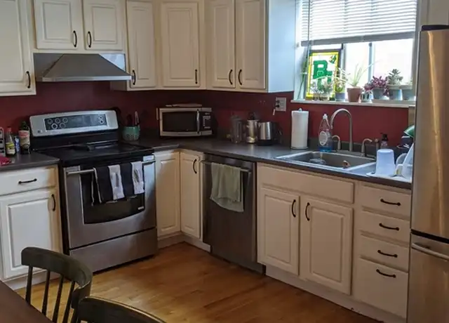 Property at 110 Pearl St #6, Somerville, MA, 02145, 2 beds, 1 bath, [object Object]