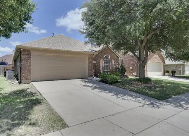 Property at 408 Mystic River Trl, Fort Worth, TX, 76131, 4 beds, 2 baths, [object Object]