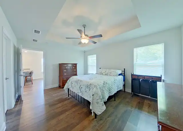 Property at 7081 Sonny Dr, Pensacola, FL, 32504, 3 beds, 2 baths, [object Object]