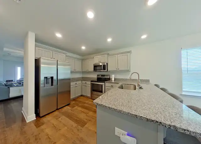 Property at 7081 Sonny Dr, Pensacola, FL, 32504, 3 beds, 2 baths, [object Object]