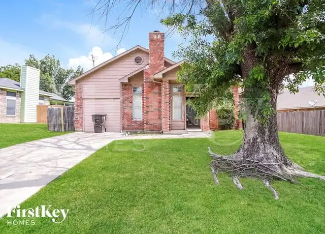 Property at 5536 Stone Meadow Ln, Fort Worth, TX, 76179, 3 beds, 2 baths, [object Object]