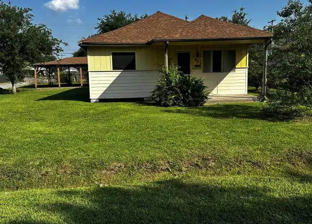 Property at 1901 14th St, Port Arthur, TX, 77640, 4 beds, 2 baths, [object Object]