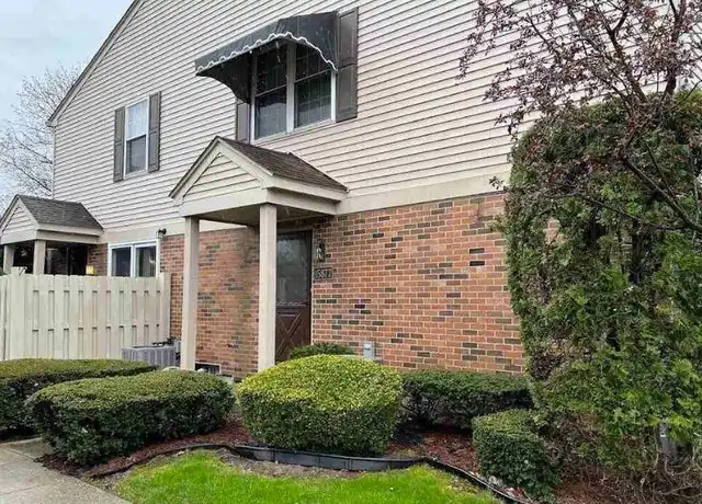 Property at 15877 Cambridge Dr, Clinton Twp, MI, 48038, 2 beds, 1 bath, [object Object]
