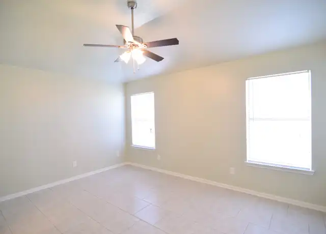 Property at 3600 Amanda Dr, Killeen, TX, 76542, 3 beds, 2 baths, [object Object]