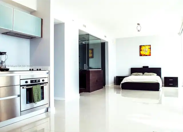 Property at 1040 Biscayne Blvd #1108, Miami, FL, 33132, 1 bed, 1.5 baths, [object Object]