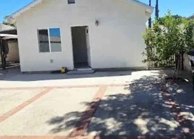 Property at 10290 Lev Ave, Arleta, CA, 91331, 1 bed, 1 bath, [object Object]