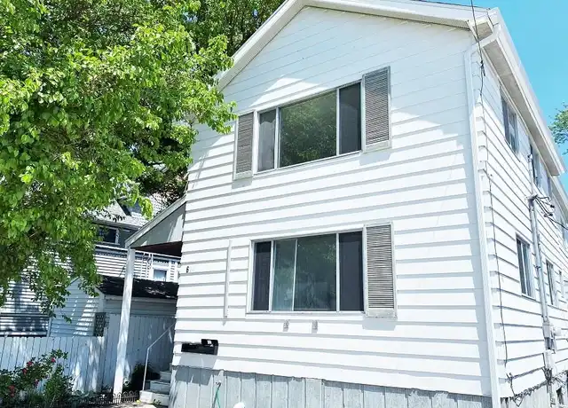 Property at 614 N Johnson St, Bay City, MI, 48708, 2 beds, 1 bath, [object Object]