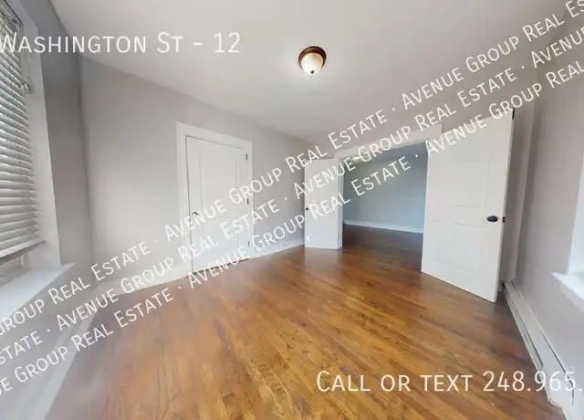 Property at 152 Washington St Unit 12, Pontiac, MI, 48341, 1 bed, 1 bath, [object Object]