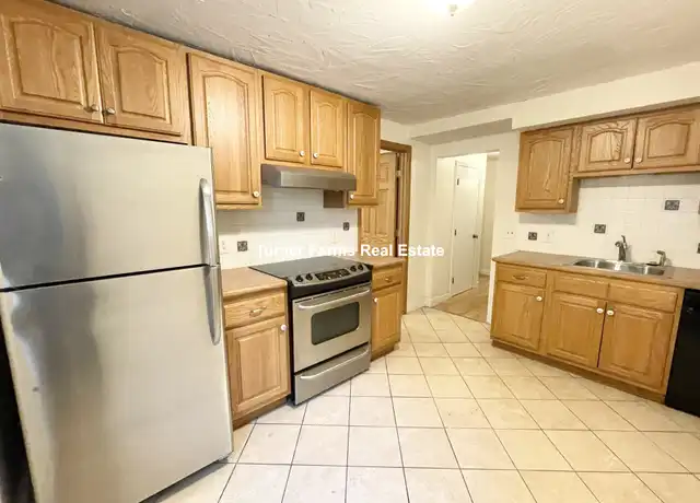 Property at 39 Charles St Unit 2, Boston, MA, 02114, 2 beds, 1 bath, [object Object]