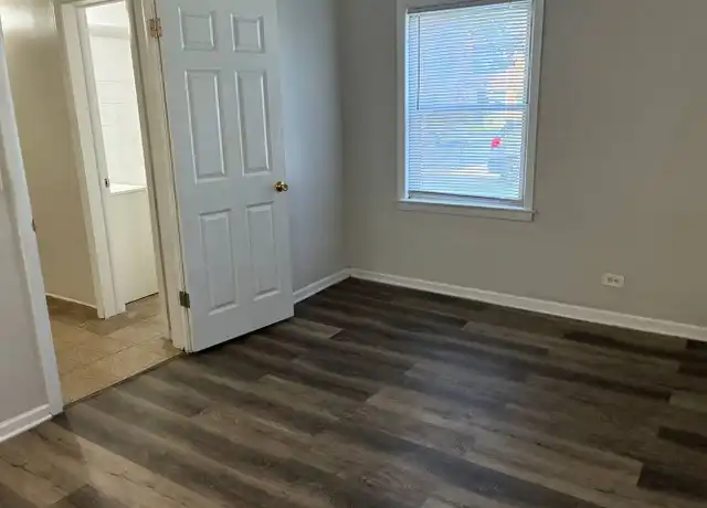 Property at 409 S Maple Ave #1, Oak Park, IL, 60302, 1 bed, 1 bath, [object Object]