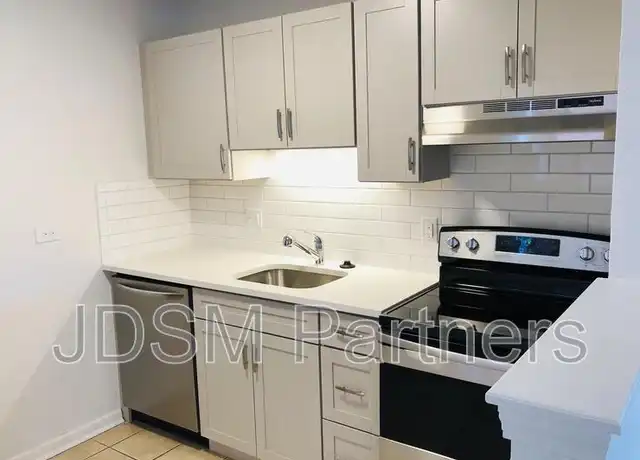 Property at 1415 N Pearl St Unit 302, Denver, CO, 80203, 1 bed, 1 bath, [object Object]