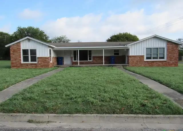 Property at 402 Hill St Unit B, Copperas Cove, TX, 76522, 3 beds, 1 bath, [object Object]