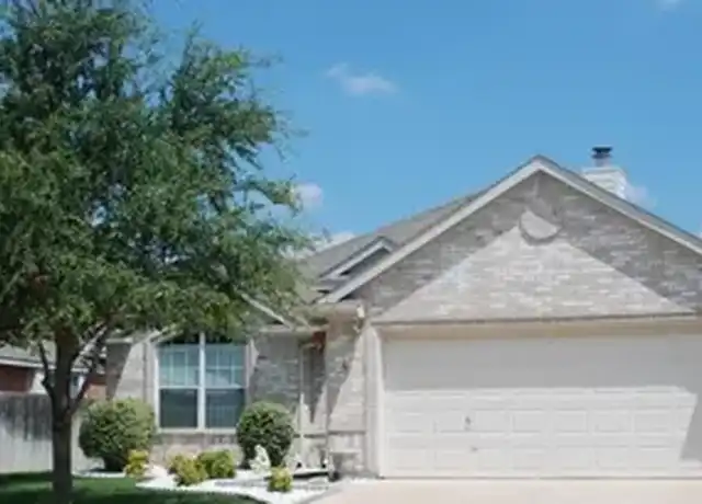 Property at 313 Foreston Dr, Roanoke, TX, 76262, 3 beds, 2 baths, [object Object]