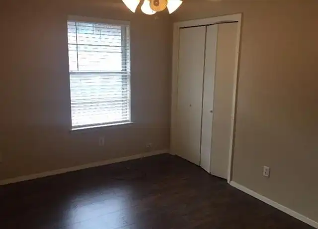 Property at 7019 Lincoln Dr, North Richland Hills, TX, 76182, 2 beds, 2 baths, [object Object]