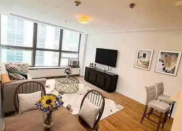 Property at 106 Fulton St Unit 6F, New York, NY, 10038, 2 beds, 1 bath, [object Object]