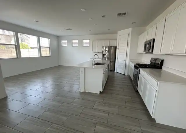Property at 2348 E Kelly Dr, Gilbert, AZ, 85298, 4 beds, 3 baths, [object Object]
