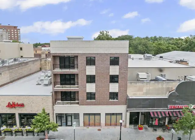 Property at 1036 Lake St Unit 4S, Oak Park, IL, 60301, 2 beds, 2.5 baths, [object Object]