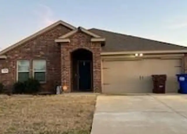 Property at 1903 Yale St, Farmersville, TX, 75442, 4 beds, 2 baths, [object Object]