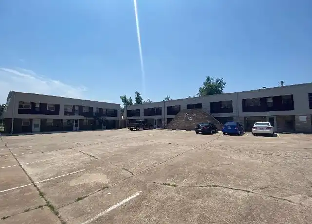 Property at 220 SW 34th St, Oklahoma City, OK, 73109, 1 bed, 1 bath, [object Object]