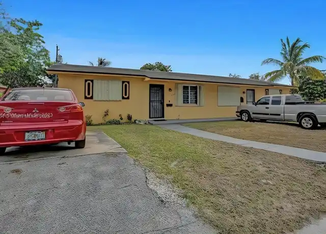 Property at 1052 NW 103rd St Unit 1050, Miami, FL, 33150, 2 beds, 1 bath, [object Object]