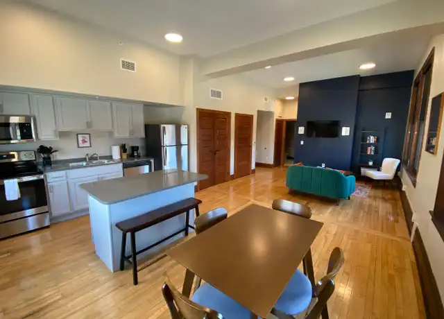 Property at 51 E 4th St Unit 21, Winona, MN, 55987, 1 bed, 1 bath, [object Object]