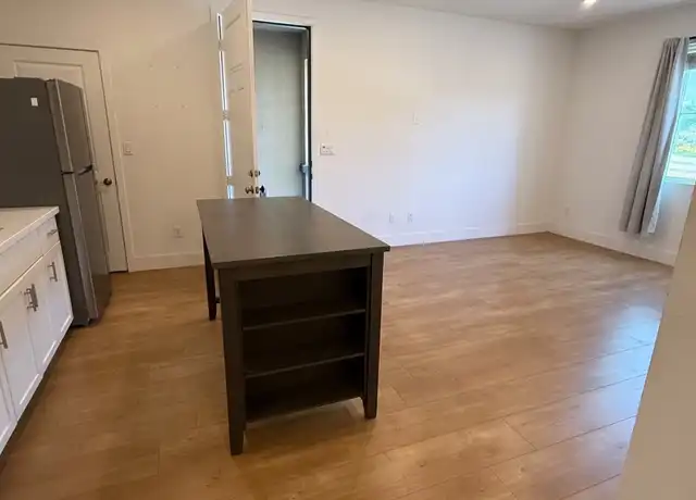 Property at 3557 W Seco Dr, San Bernardino, CA, 92407, 1 bed, 1 bath, [object Object]