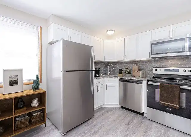 Property at Raintree Island Apartment Homes - 103 Raintree Is, Tonawanda, NY, 14150, 1 bed, 1 bath, [object Object]