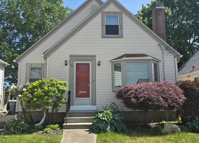 Property at 74 Naples Ave, Providence, RI, 02908, 4 beds, 1 bath, [object Object]