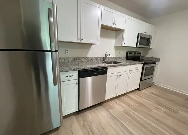 Property at 270 Quarry St Unit 51, Quincy, MA, 02169, 2 beds, 1 bath, [object Object]