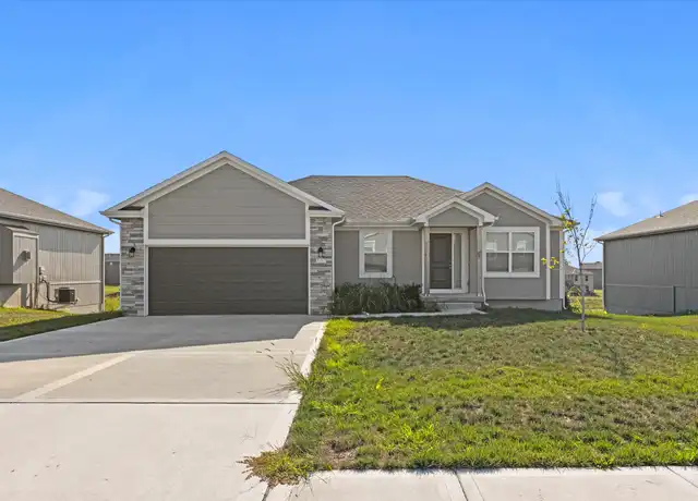 Property at 709 Poplar Cir, Belton, MO, 64012, 5 beds, 3 baths, [object Object]