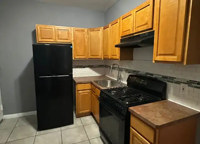 Property at 49 Brookdale Ave, Newark, NJ, 07106, 2 beds, 1 bath, [object Object]