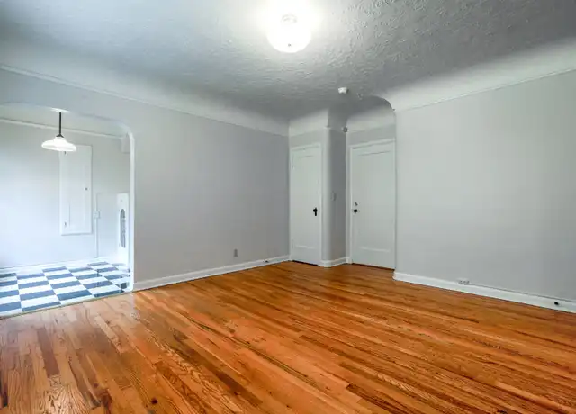 Property at 3211 SW 10th Ave, Portland, OR, 97239, 0 beds, 1 bath, [object Object]