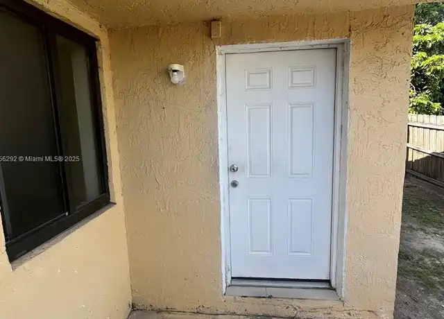 Property at 1727B NW 16th St Unit A, Miami, FL, 33125, 2 beds, 1 bath, [object Object]